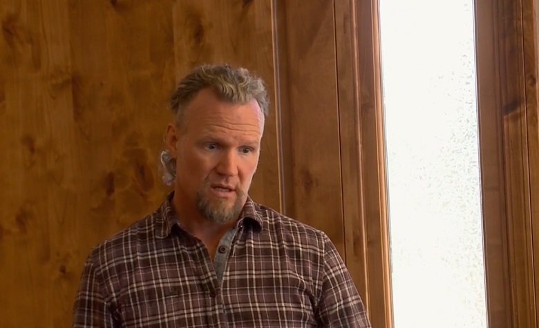 Sister Wives Kody Brown Pits One Wife Against Another As He Services
