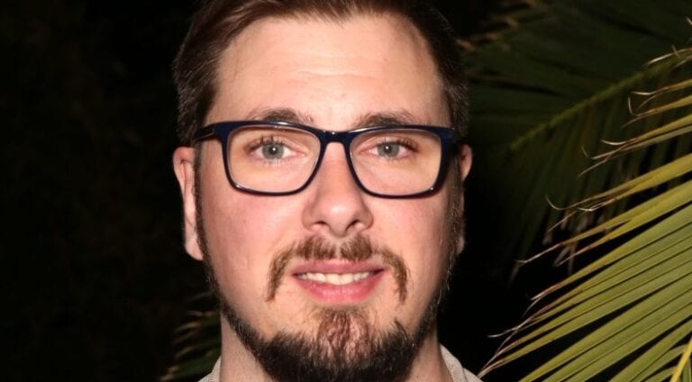 colt johnson 90 day fiance intro