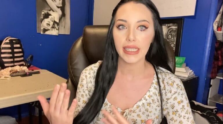 90 Day Fiance: Deavan Clegg