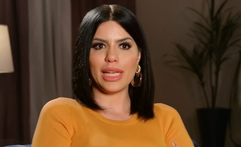 Larissa Lima Pic 5 YouTube