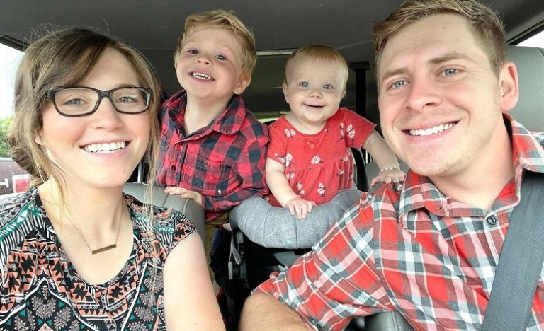 Joy-Anna Austin Kids Instagram