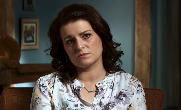 Robyn Brown 1 YouTube