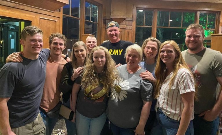 Janelle Brown Kids Instagram