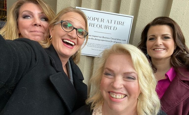 Janelle Meri Robyn Christine Instagram