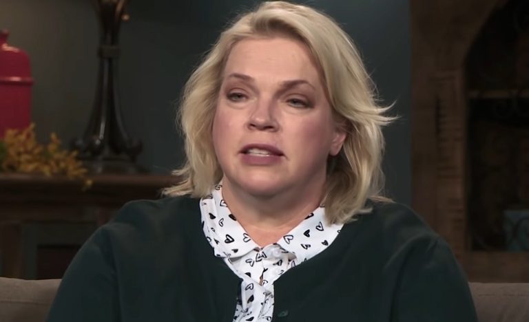 Janelle Brown 3 YouTube