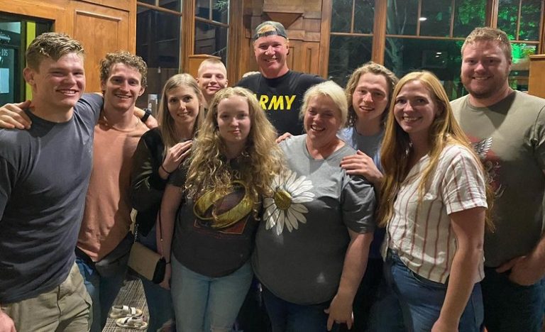 Janelle Brown Kids Instagram