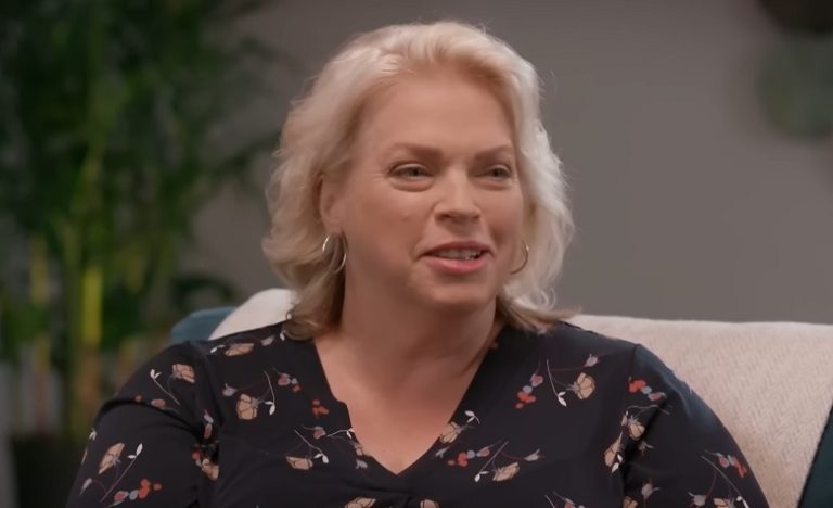 Janelle Brown 3 YouTube