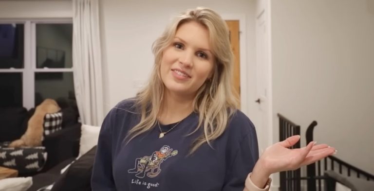 Katie Bates From Bringing Up Bates, Sourced From Travis and Katie YouTube