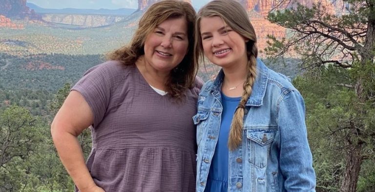 Kelly Jo Bates & Addallee Bates From Bringing Up Bates, Sourced From The Bates Family Facebook