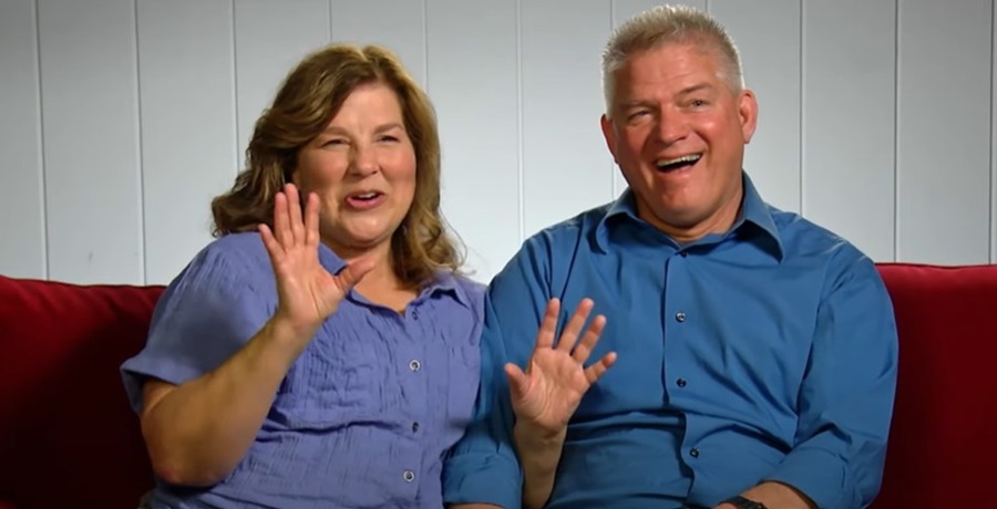 Kelly Jo Bates & Gil Bates From Bringing Up Bates, Sourced From UPtv YouTube