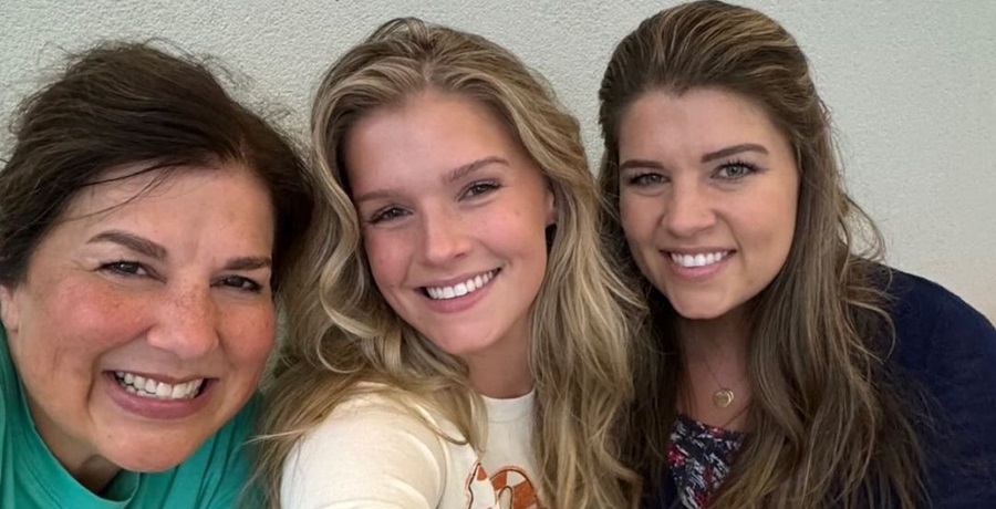 Josie Bates, Kelly Jo Bates, Michaela Bates From Bringing Up Bates, Sourced From @josie_balka Instagram