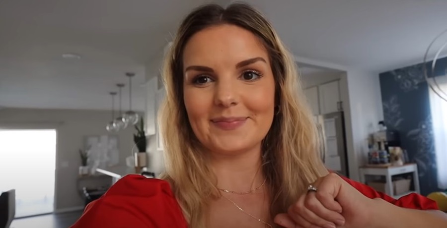 Alyssa Bates From Bringing Up Bates, Sourced From the Webster Family YouTube