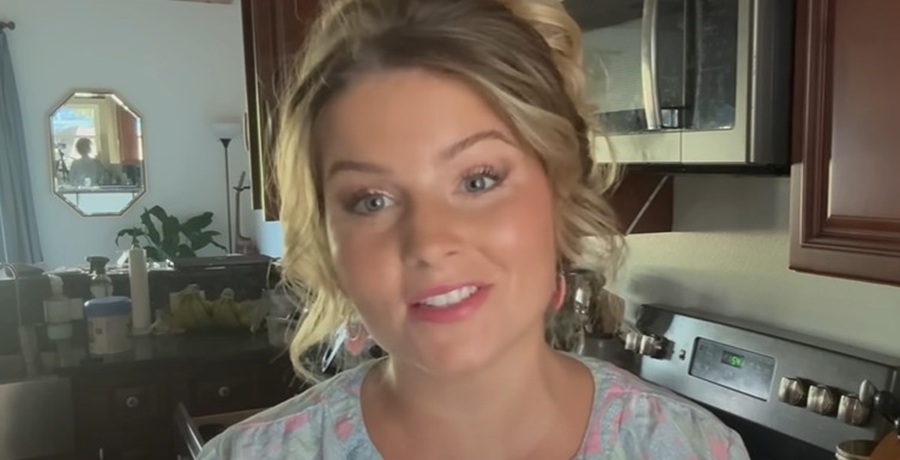 Erin Bates From Bringing Up Bates, Sourced From Chad & Erin YouTube