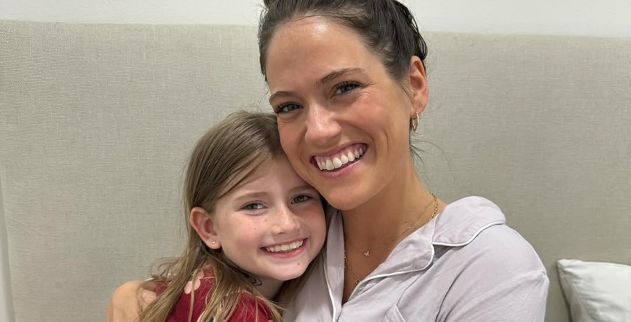 Whitney Bates From Bringing Up Bates, Sourced From @zachnwhitbates Instagram