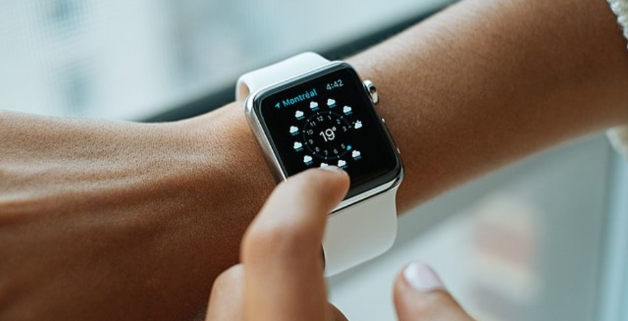 Apple Watch Wikimedia Comons